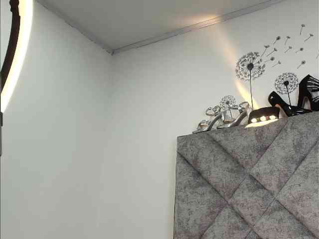 ShanteyLaurent webcam