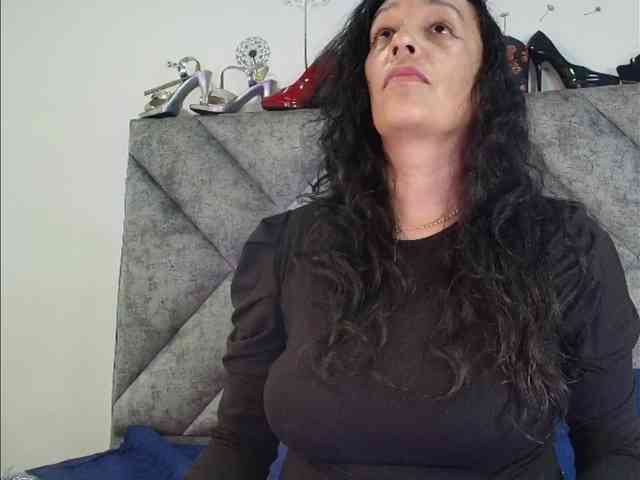 ShanteyLaurent webcam