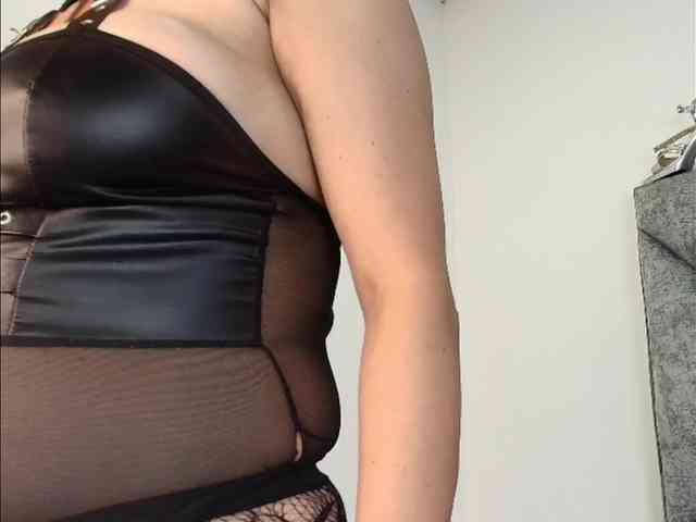 ShanteyLaurent webcam