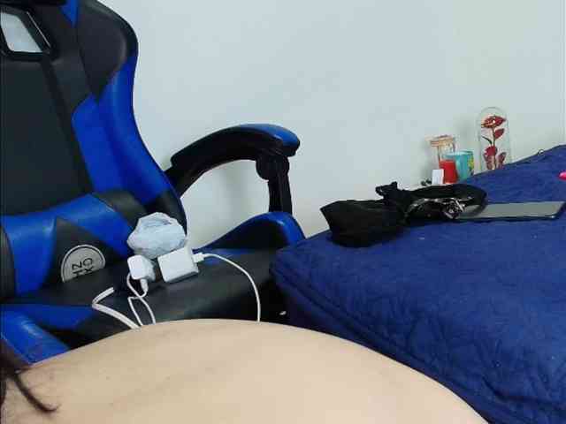 ShanteyLaurent webcam