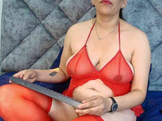 ShanteyLaurent webcam