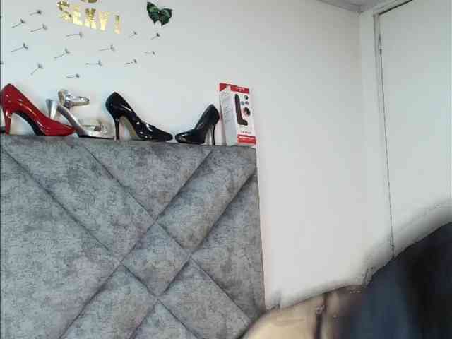 ShanteyLaurent webcam