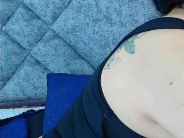 ShanteyLaurent webcam
