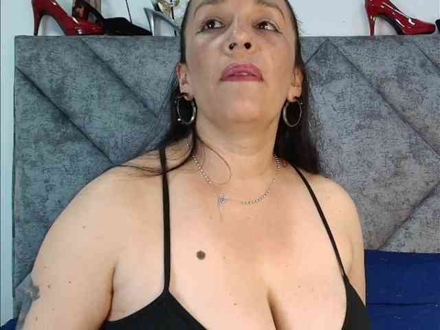 ShanteyLaurent webcam