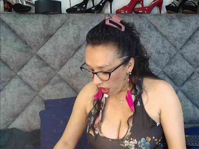 ShanteyLaurent webcam