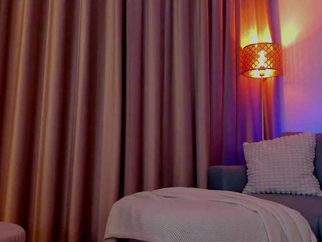 Ales Sandra Crystal (AlessandraCrystal)