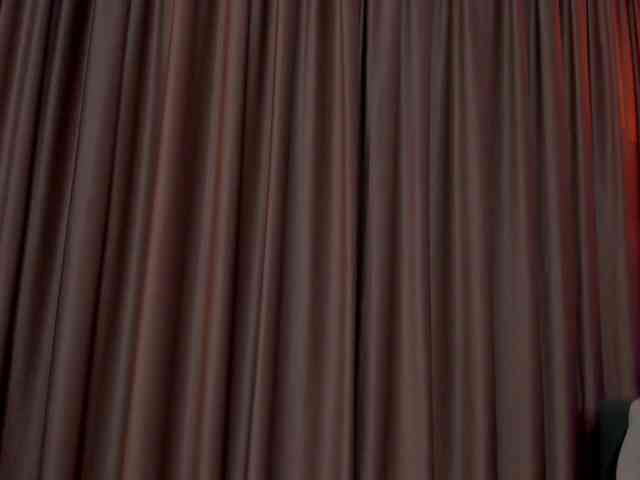 AlessandraCrystal webcam