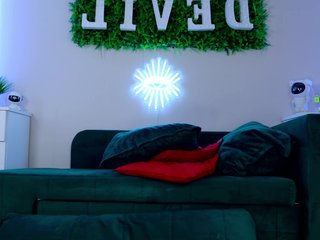 Devil2222 Porn Show
