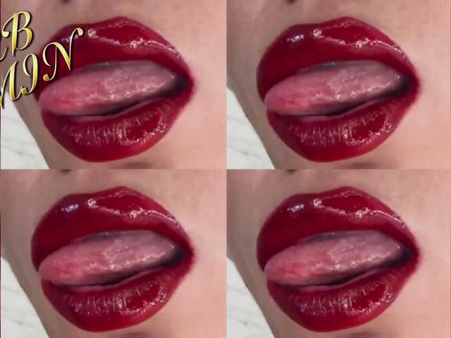 Devil2222 live cam on BongaCams
