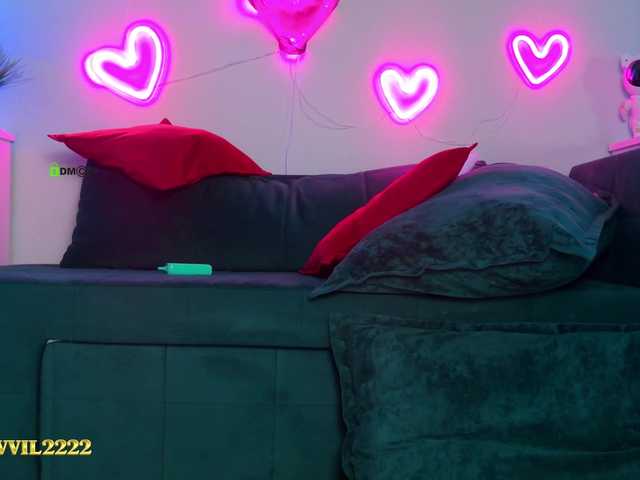 Devil2222 live cam