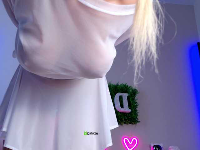 Devil2222 live cam on BongaCams