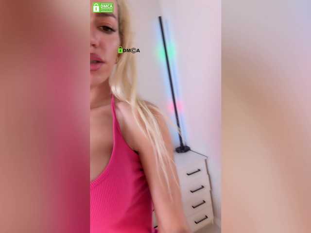 Devil2222 live cam on BongaCams