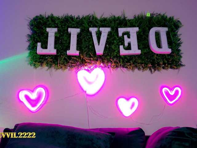 Devil2222 live cam