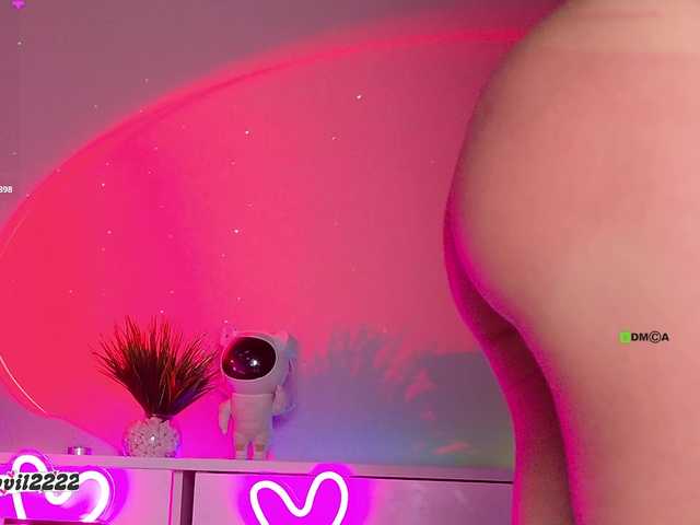Devil2222 live cam