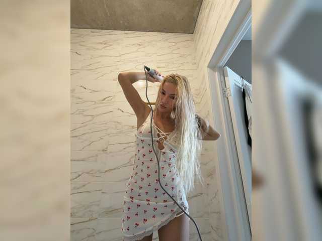 Devil2222 live cam on BongaCams