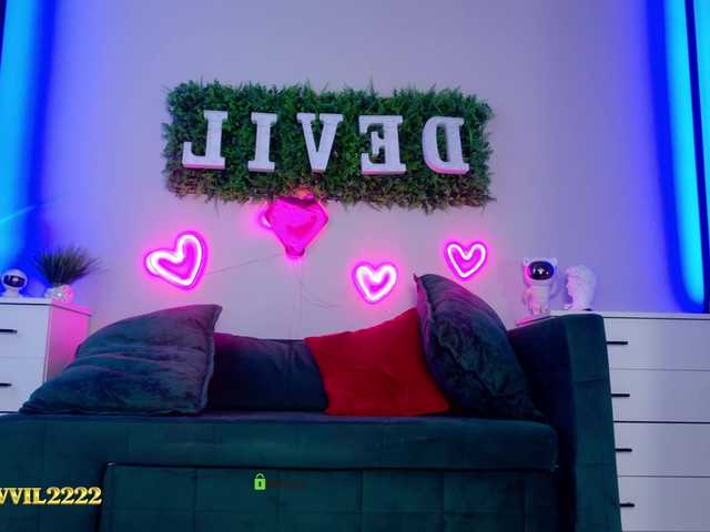Devil2222 live cam
