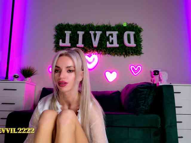 Devil2222 webcam
