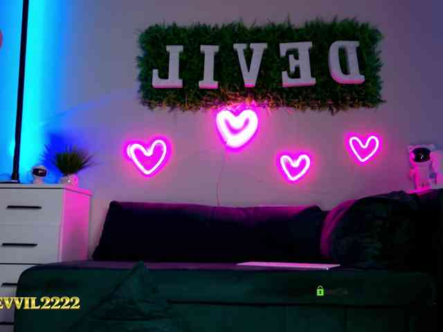 Devil2222 webcam