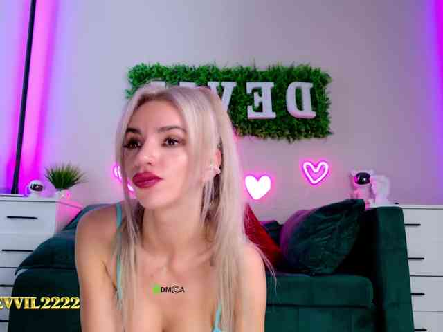 Devil2222 webcam