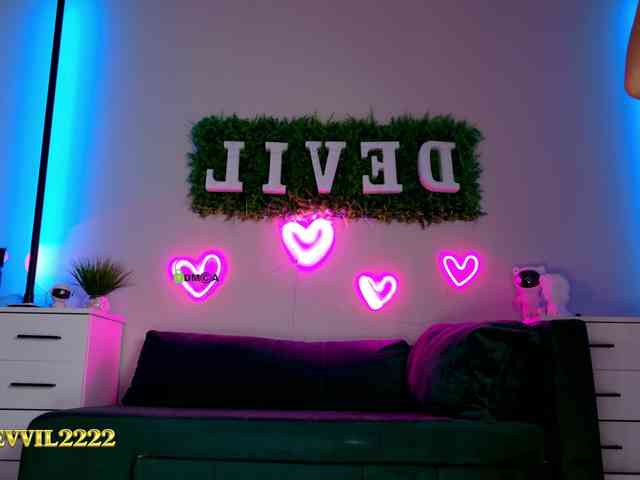 Devil2222 webcam