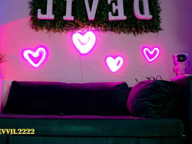 Devil2222 webcam