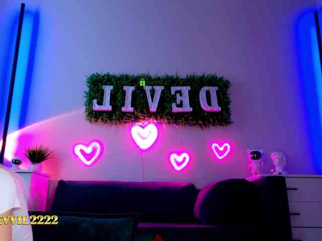 Devil2222 webcam