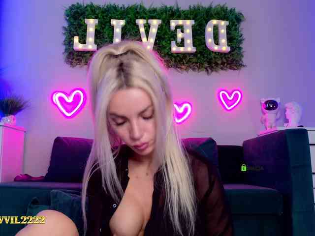 Devil2222 webcam