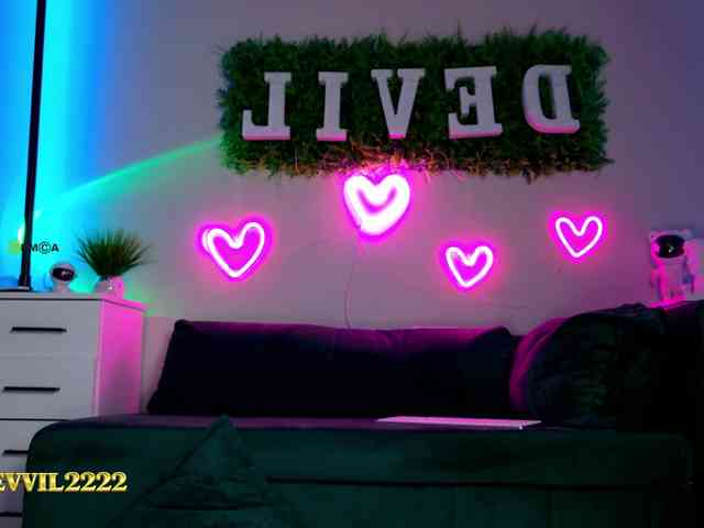 Devil2222 webcam
