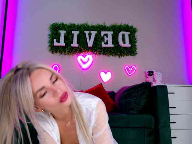 Devil2222 webcam