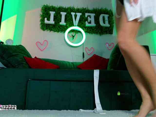 Devil2222 Sex Cam Show