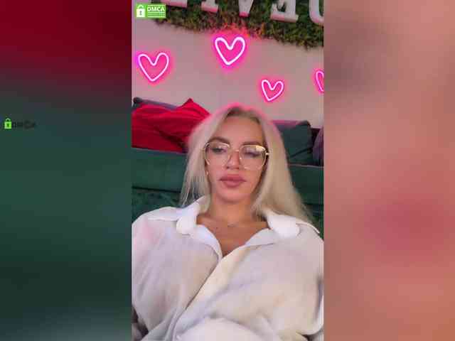 Devil2222 Sex Cam Show