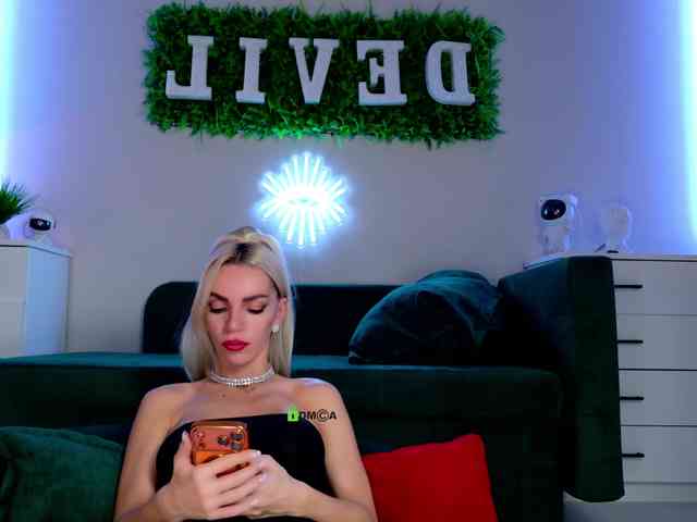 Devil2222 webcam