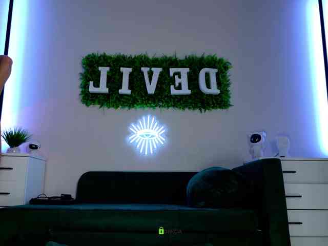 Devil2222 webcam