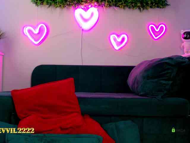 Devil2222 webcam