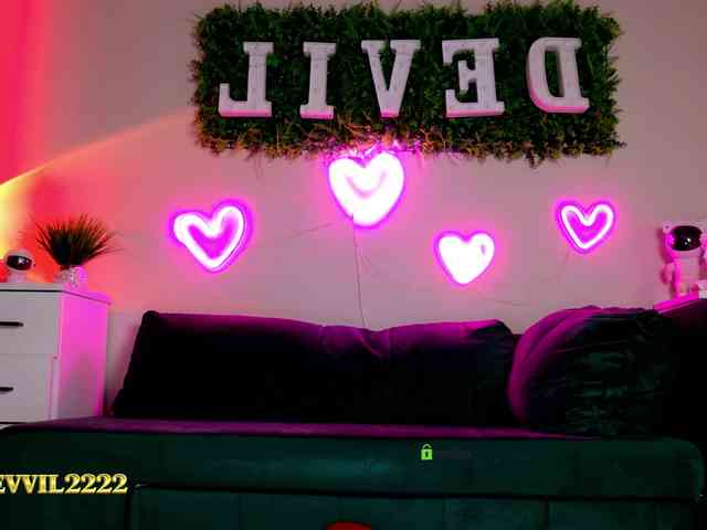 Devil2222 webcam