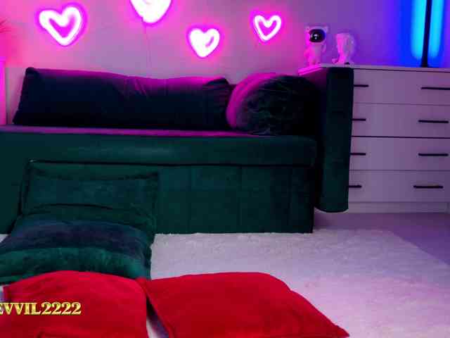 Devil2222 webcam