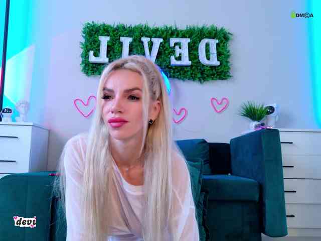 Devil2222 Sex Cam Show