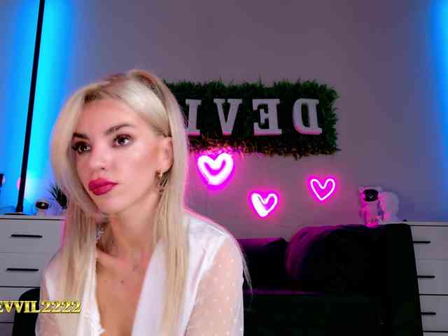Devil2222 webcam