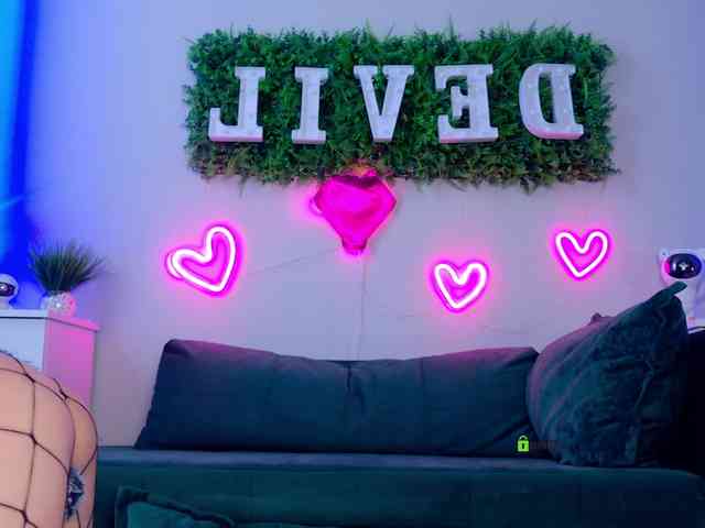 Devil2222 webcam