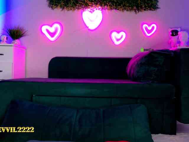Devil2222 webcam