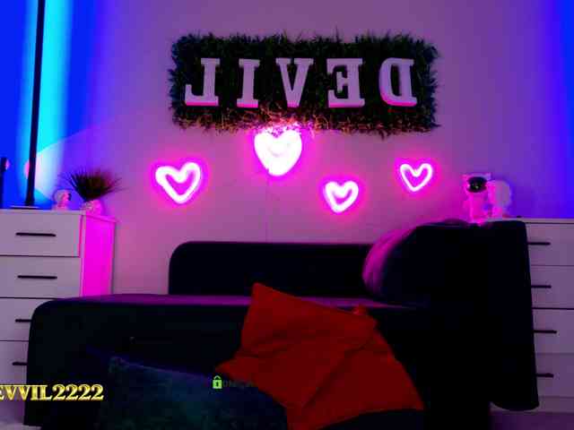 Devil2222 webcam