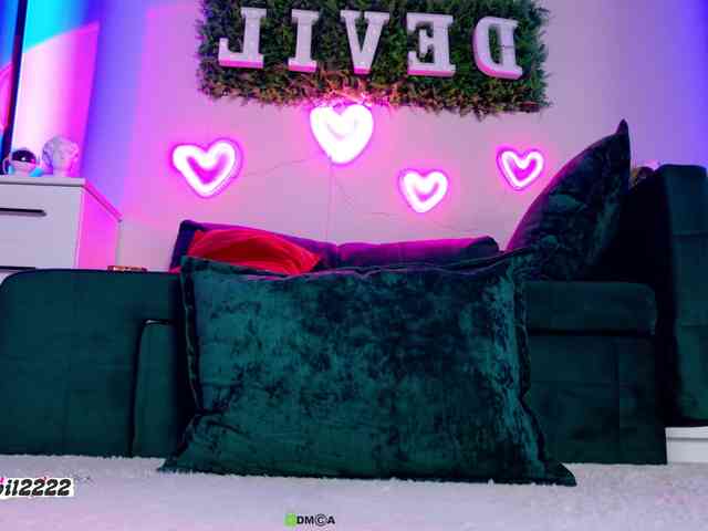 Devil2222 Sex Cam Show