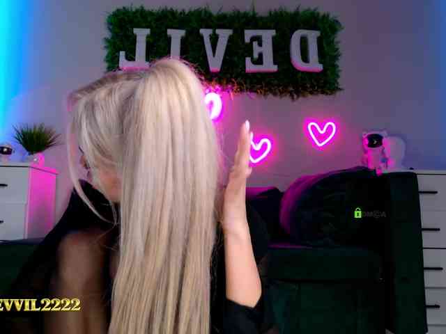 Devil2222 webcam