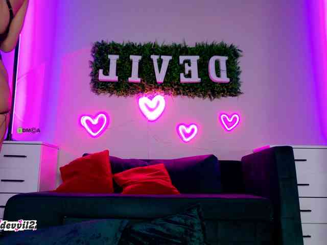 Devil2222 Sex Cam Show