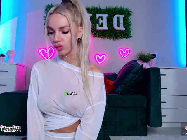 Devil2222 Sex Cam Show