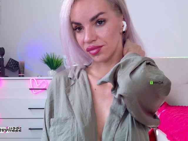 Devil2222 webcam