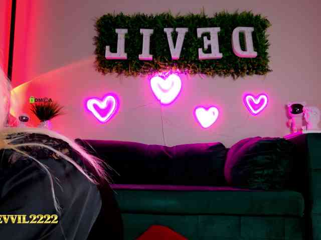 Devil2222 webcam