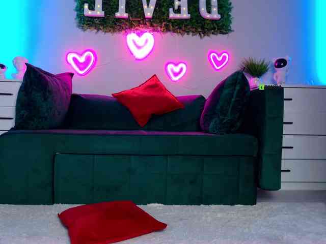 Devil2222 webcam