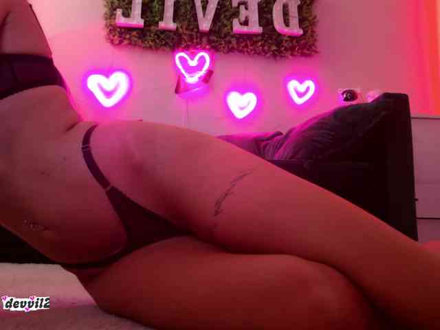 Devil2222 webcam