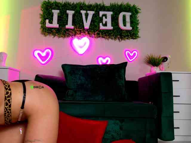 Devil2222 Sex Cam Show